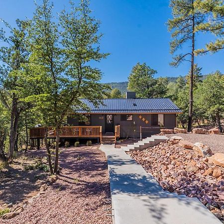 The Pine House - Cozy Mid-Century Modern, Pet-Friendly Villa Exteriör bild