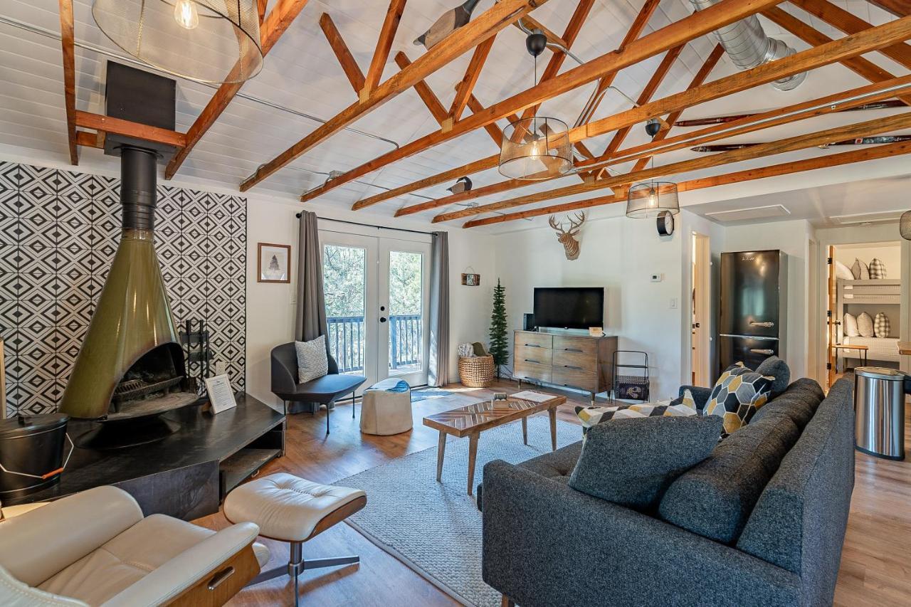 The Pine House - Cozy Mid-Century Modern, Pet-Friendly Villa Exteriör bild