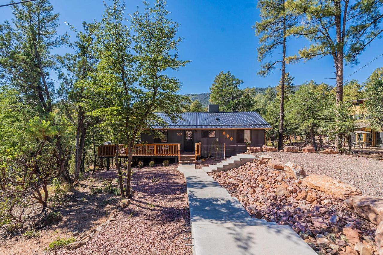 The Pine House - Cozy Mid-Century Modern, Pet-Friendly Villa Exteriör bild