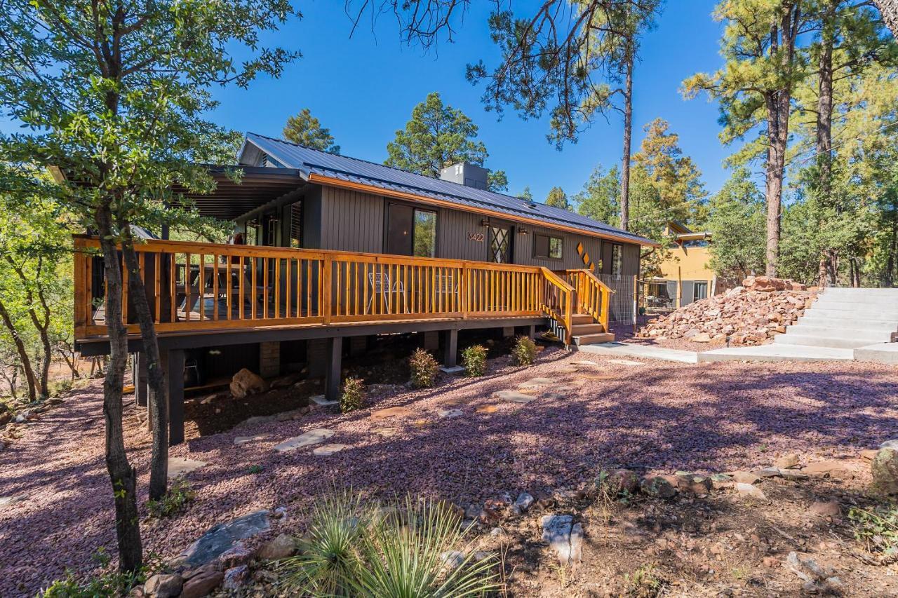 The Pine House - Cozy Mid-Century Modern, Pet-Friendly Villa Exteriör bild